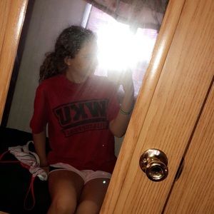 Meet your Posher, Ivory